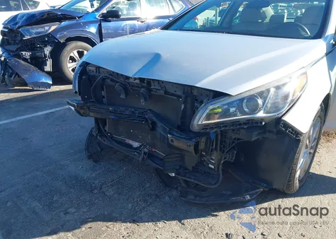 2017 Hyundai Sonata z USA, uszkodzony, nr VIN 5NPE24AFXHH537256